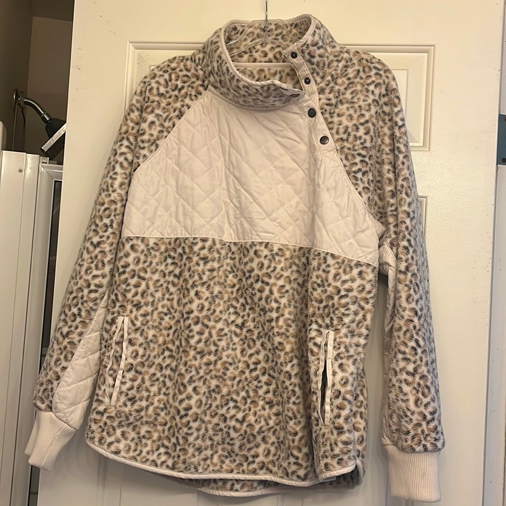 Abercrombie Sweater Fleece